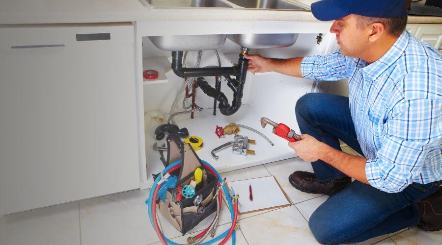 Professional Tankless Water Heater Installation in Lewisville, AR